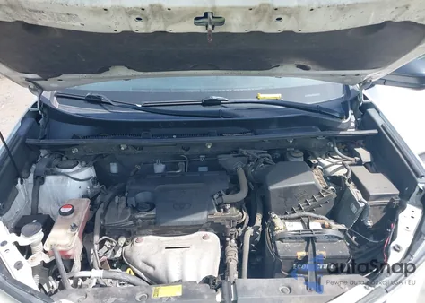 2014 Toyota Rav4 Le z USA, uszkodzony, nr VIN JTMBFREV9ED090846